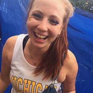 Meet your Posher, Kelly