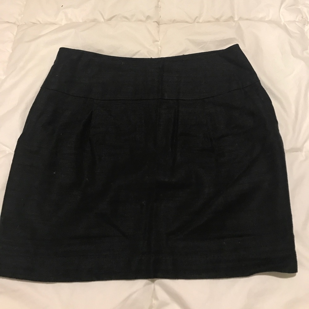 Linen black mini skirt
