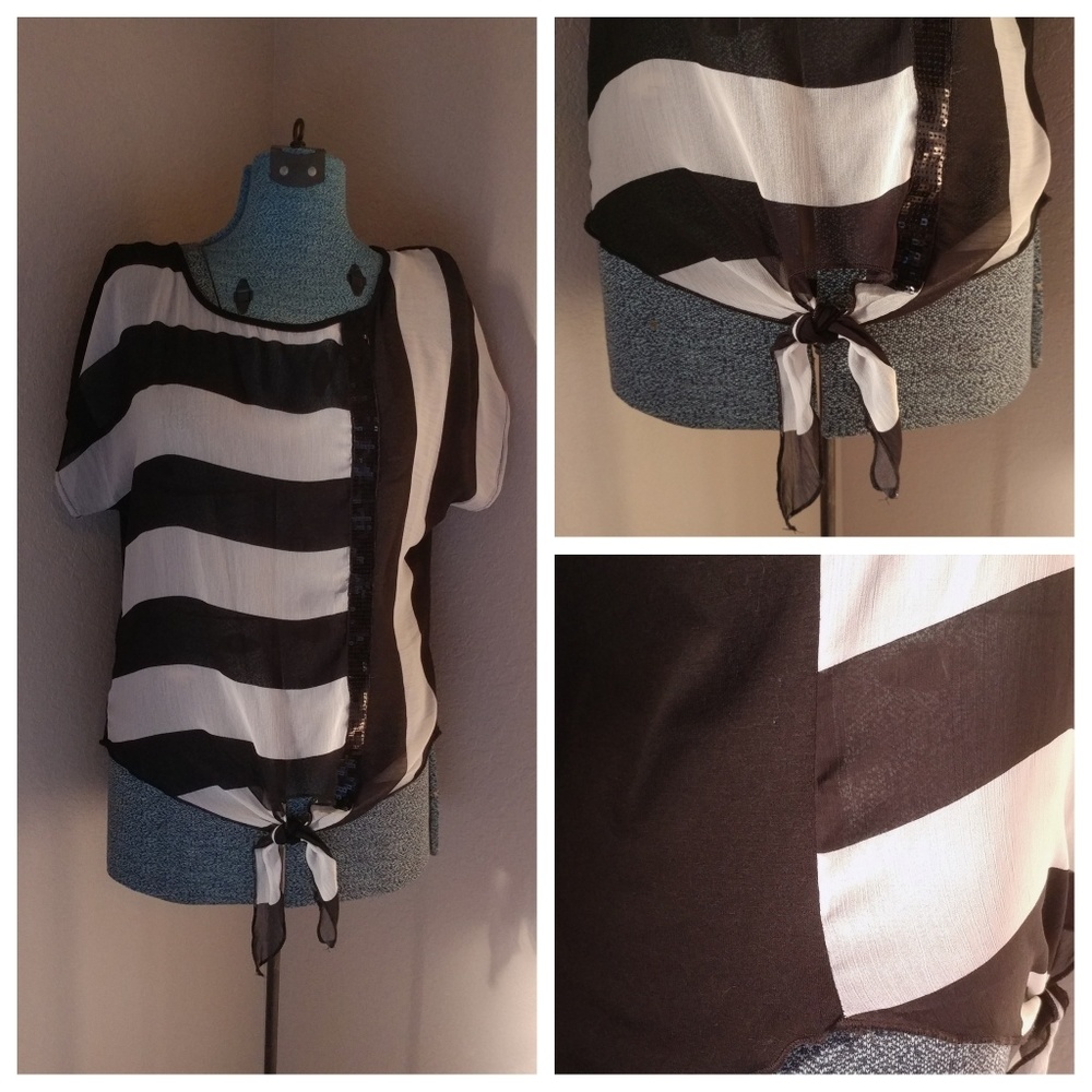 SALE 🔺 Black & white - Nice Oversized Shirt