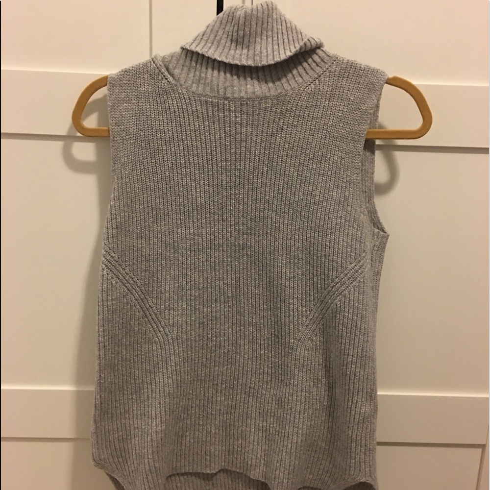 Womens Wool Blend Sleeveless Sweater Turtleneck - Picture 3 of 3