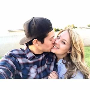 Meet your Posher, Lindsey