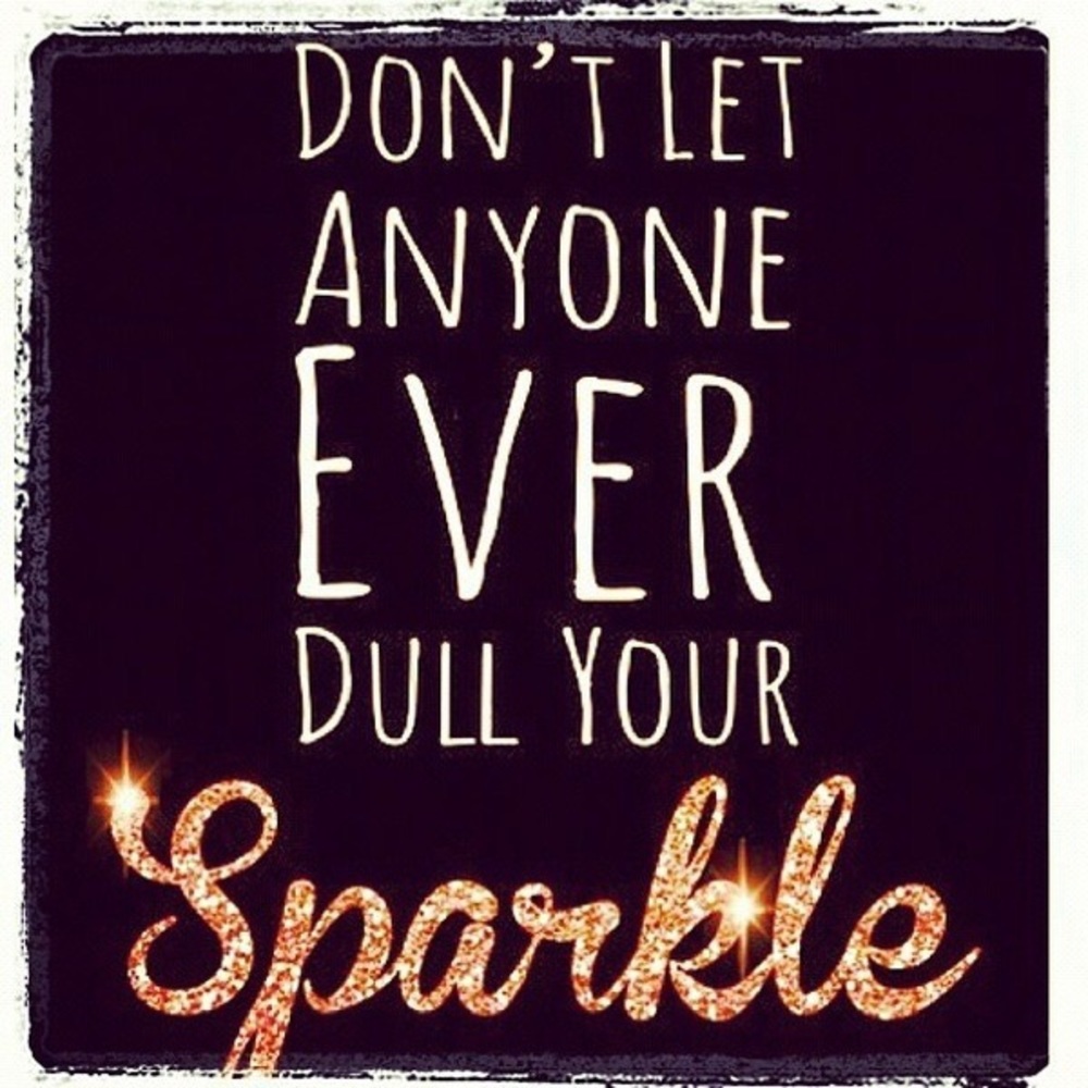 💕SHINE BRITE💕