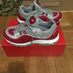 Supreme air max