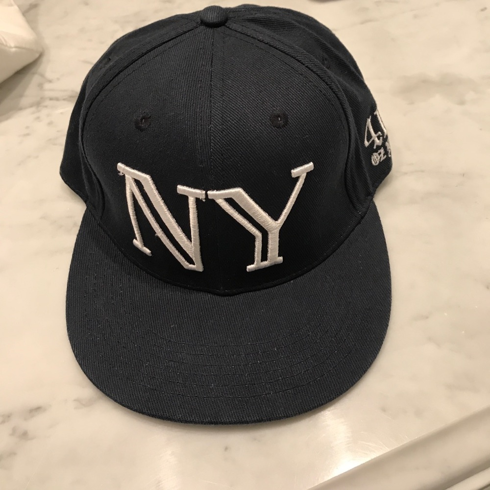Men's baseball hat