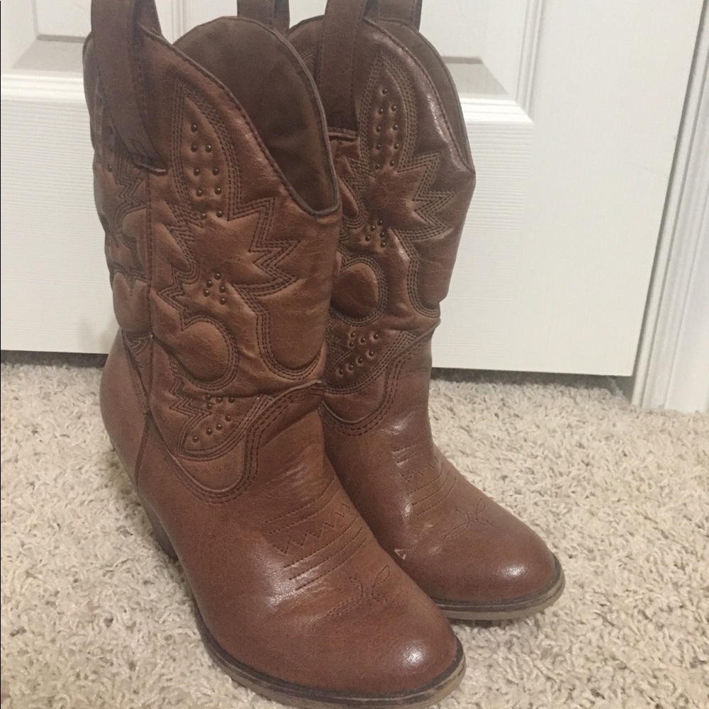 MIA Cowgirl Boots