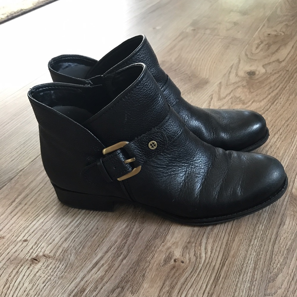 Ankle boots