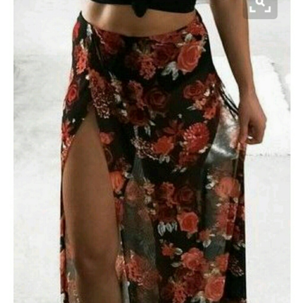 ISO THIS SKIRT