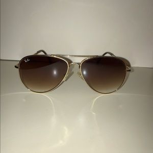 Ray Ban Aviators Gold Gradient