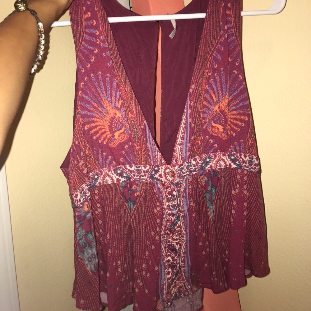 Super cute free people shirt