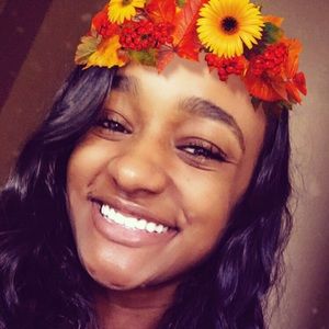 Meet your Posher, Ariana