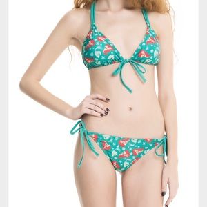 Women's Disney Little Mermaid Bikini Top