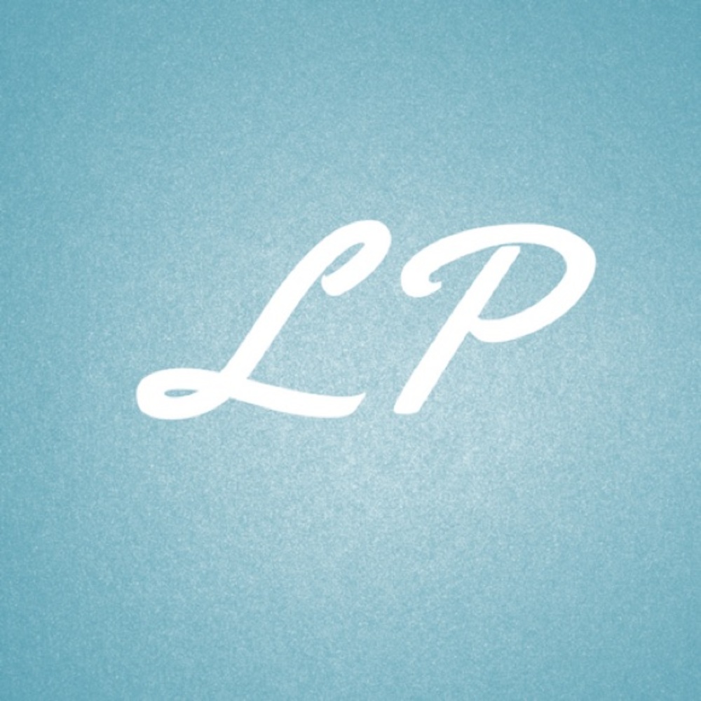 Meet your Posher, Leigh