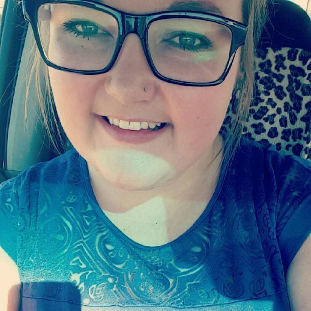 Meet your Posher, Steph