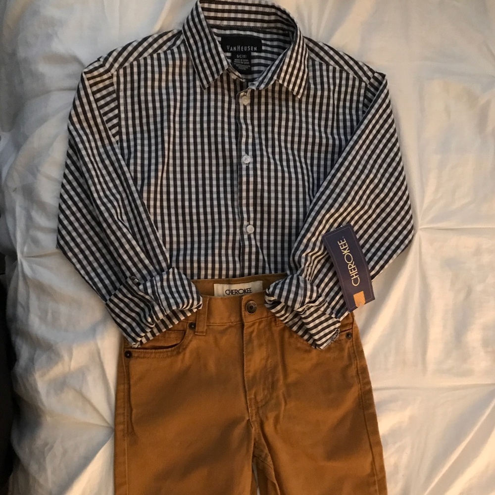 BOYS SIZE 6 PANTS