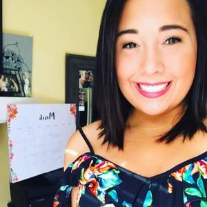 Meet your Posher, Carleigh