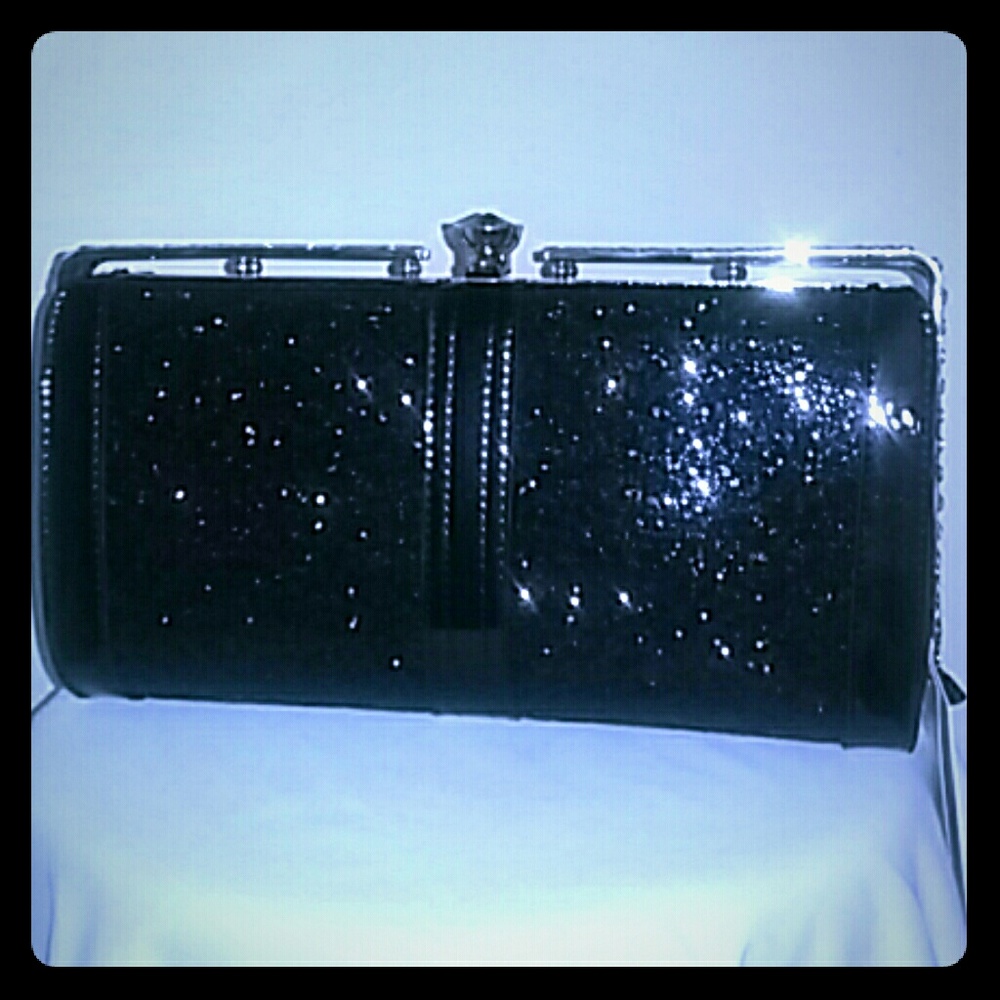 BLACK EVENING PURSE