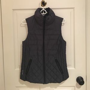 Gray and black vest