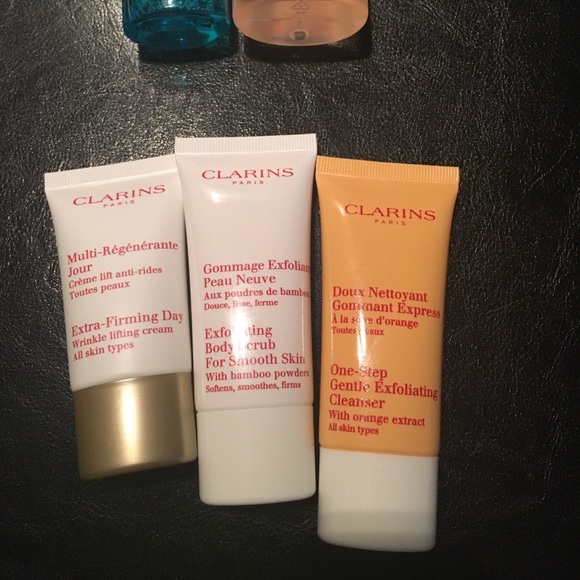 Clarins Beauty Blundle - Picture 2 of 4