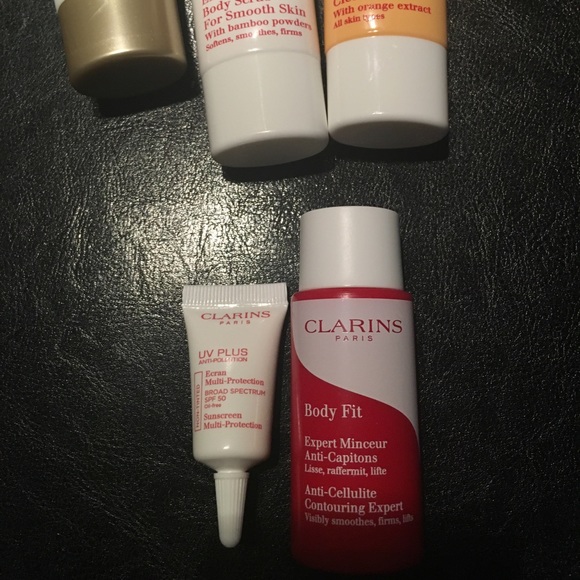 Clarins Beauty Blundle - Picture 3 of 4