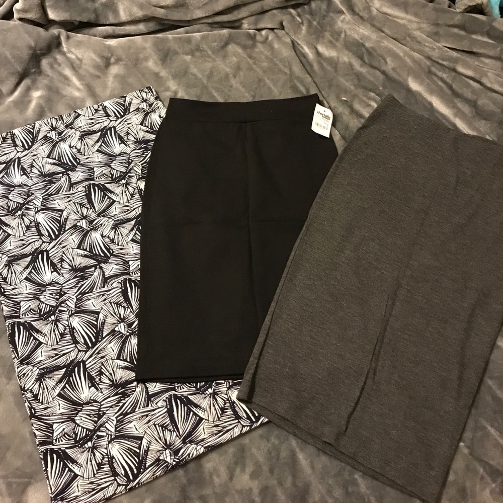 Bodycon midi skirt bundle