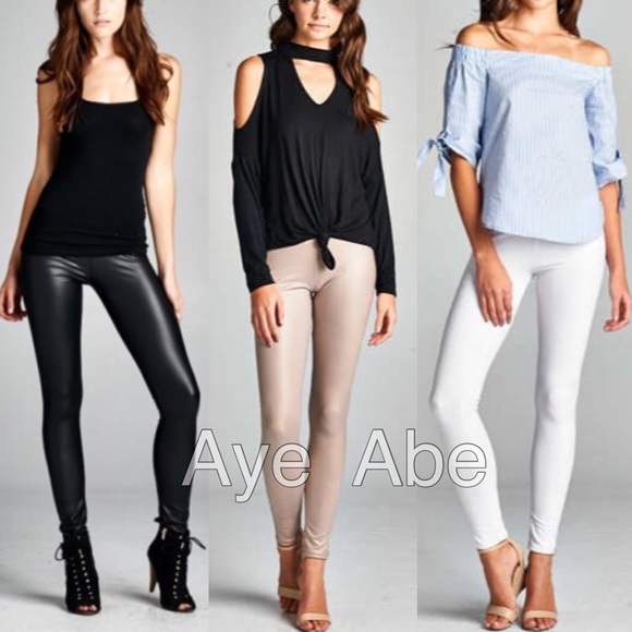 faux leather leggings Sexy slick sexy trendy sold - Picture 4 of 4