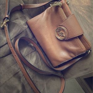 Michael Kors cross body