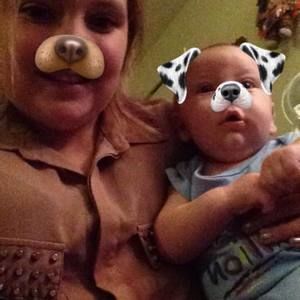 Meet your Posher, Olivia