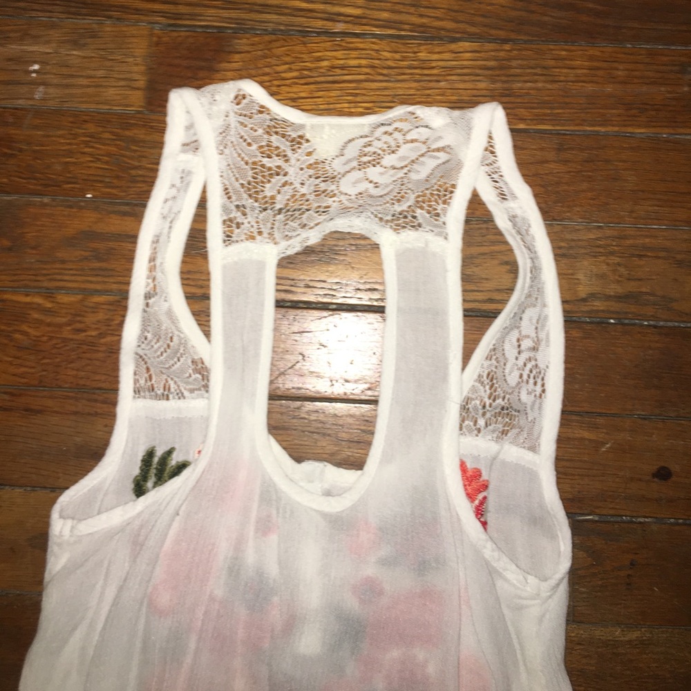 LA Hearts Tank - Picture 4 of 4