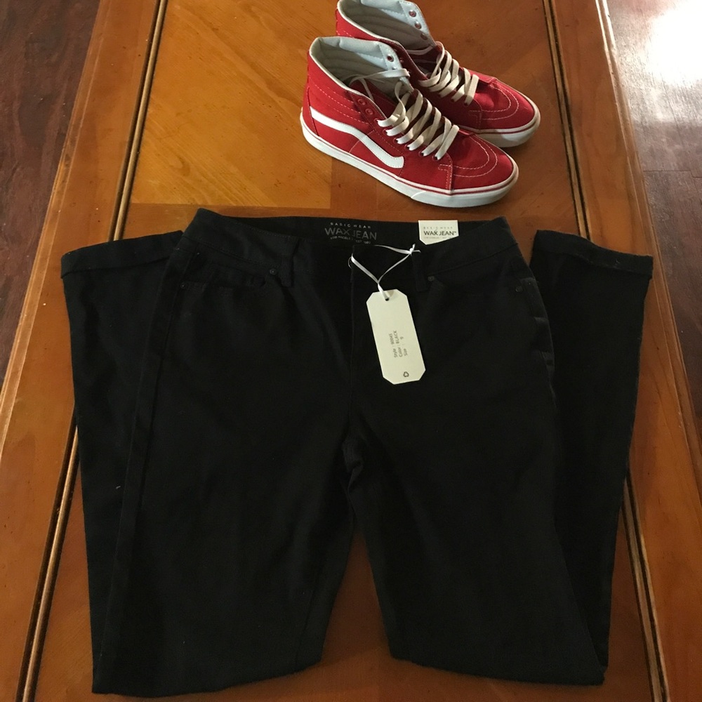 Black Basic Jeans