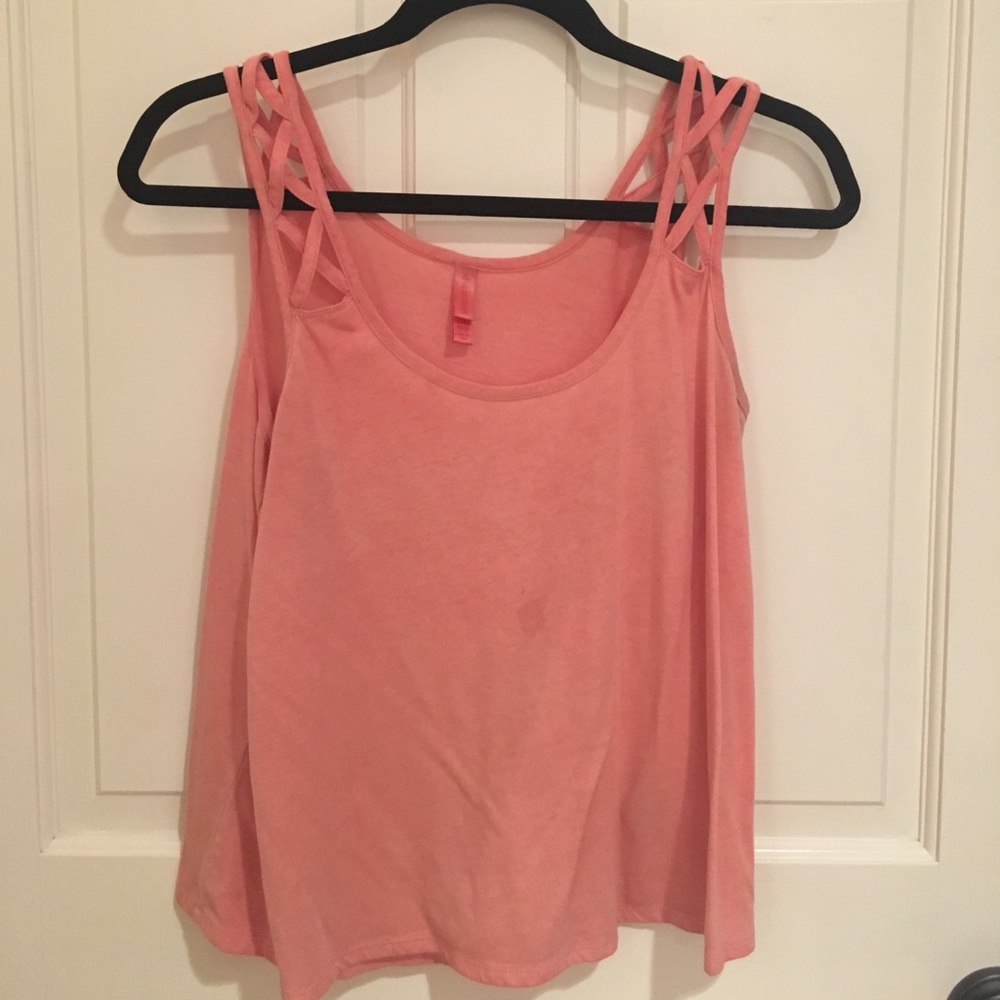 Peach tang top!
