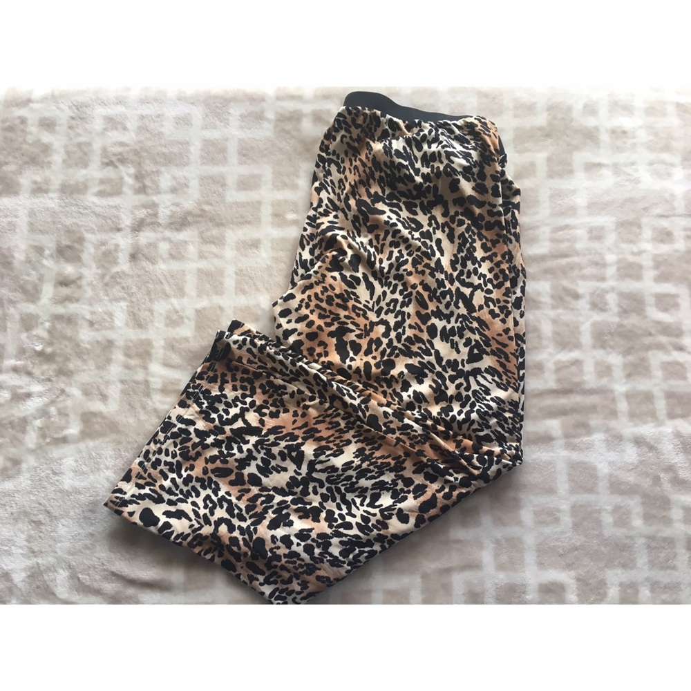 Cheetah Print Capri Pajama Bottoms