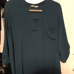 Lush Perfect Roll Tab Sleeve Tunic M