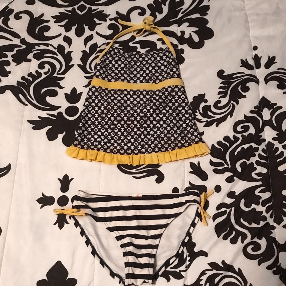 Little girl bikni
