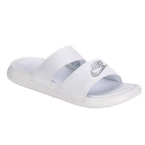 Nike Benassi Duo Slides