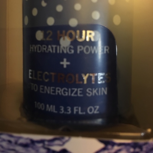 LIVE GREEN PERFECT COMPLEXION MAKEUP PRIMER MIST - Picture 5 of 6