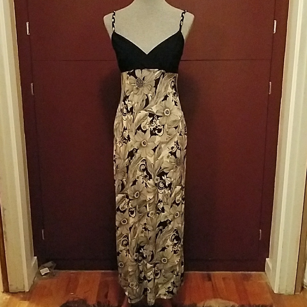 Black/tan maxi dress