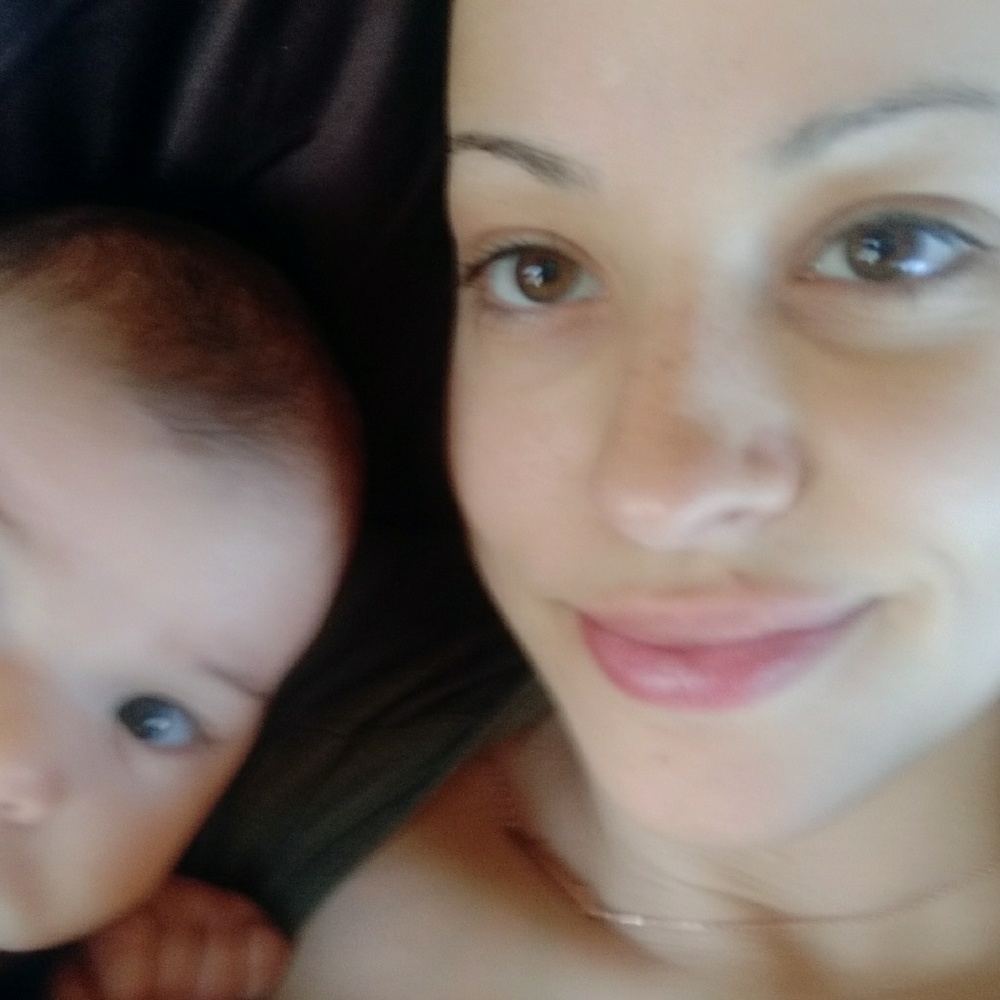 Meet your Posher, Aurora