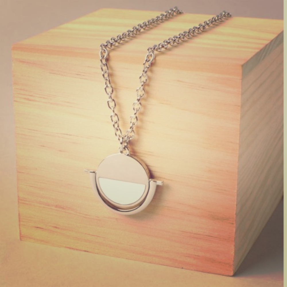 Baublebar Snowflake pendant