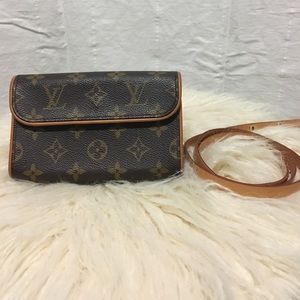 Louis Vuitton Florentine Clutch