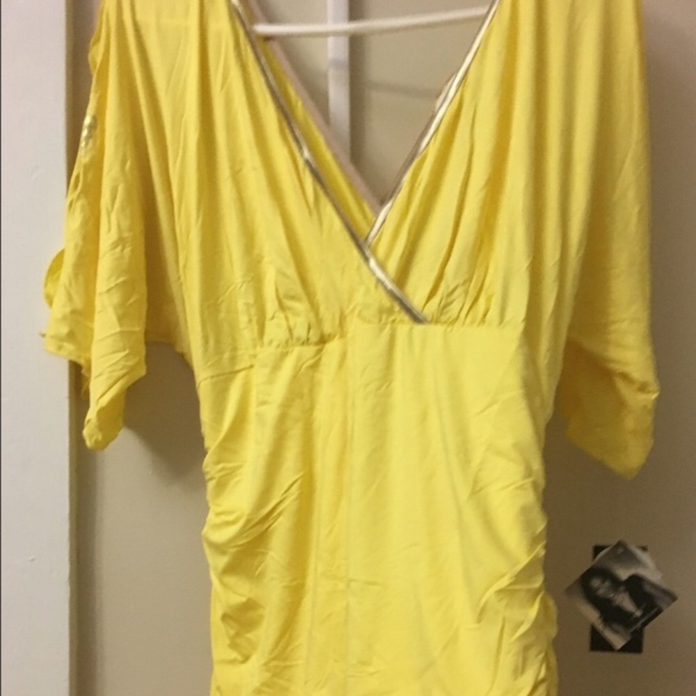 NEW BABYPHAT Rouged Side-Split Sleeve Blouse