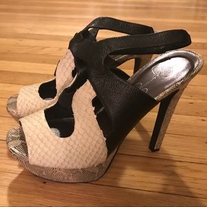 Brand new Jessica Simpson platform heels