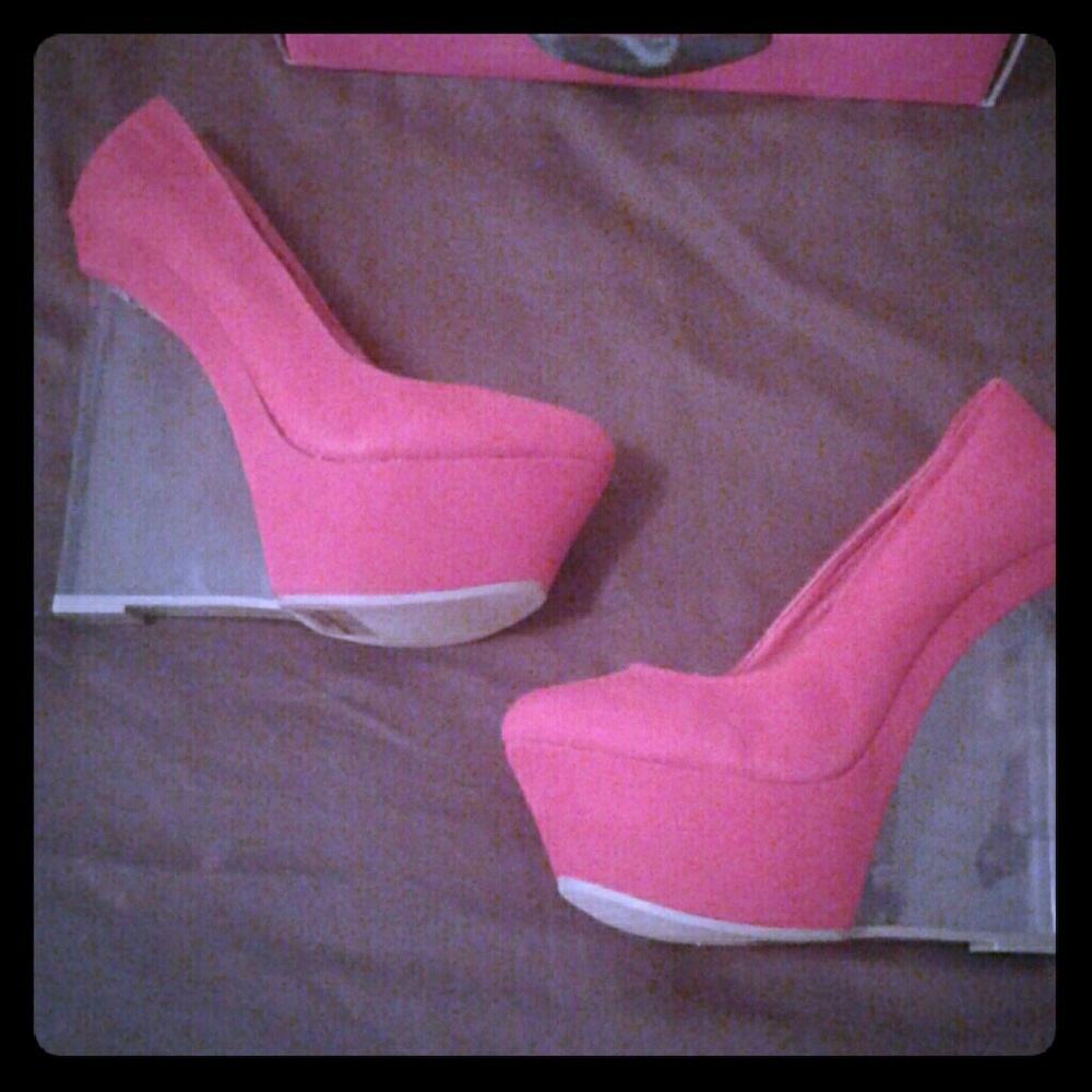 Platform heels