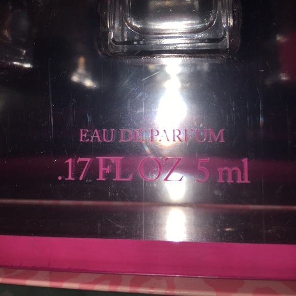 Juciy Couture Perfume - Picture 3 of 4