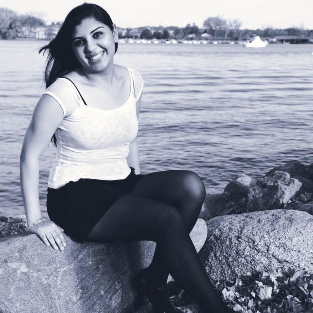 Meet your Posher, Salma