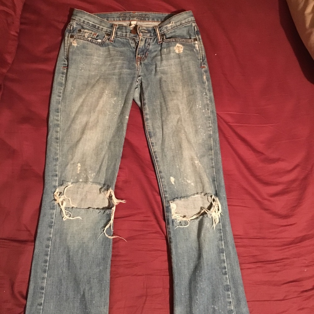 Abercrombie & Fitch ripped jeans