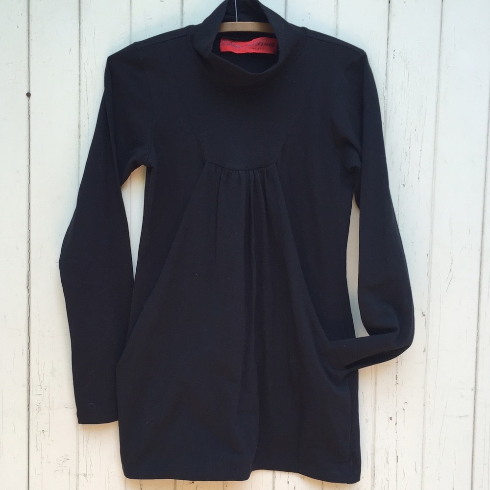 Deanna Bratt black mock neck draped pocket top, L