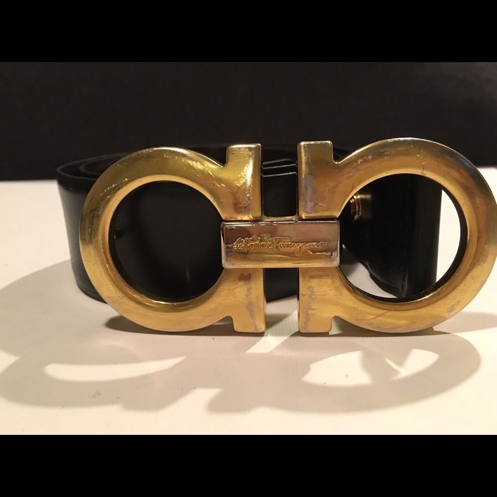 Salvator Ferragamo Black Leather Belt