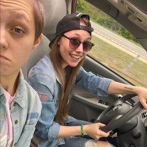 Meet your Posher, Nikki