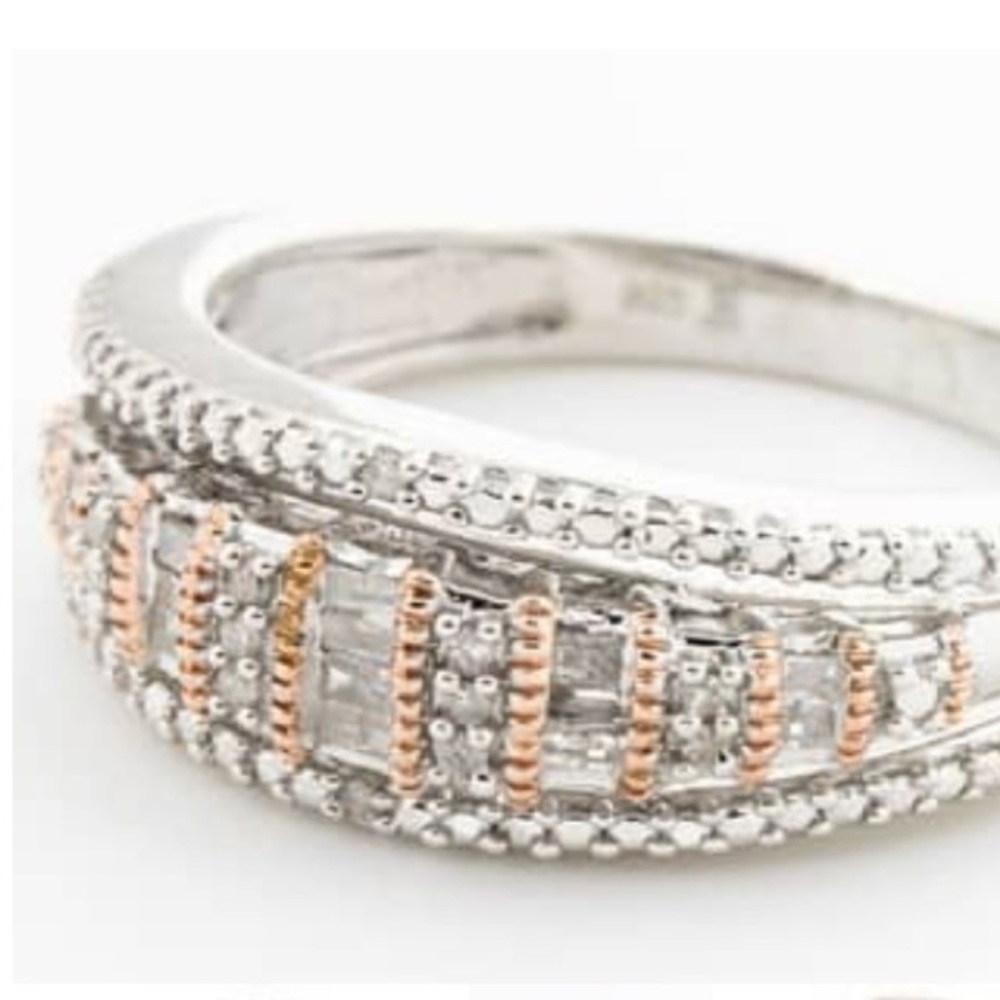 Women's ring