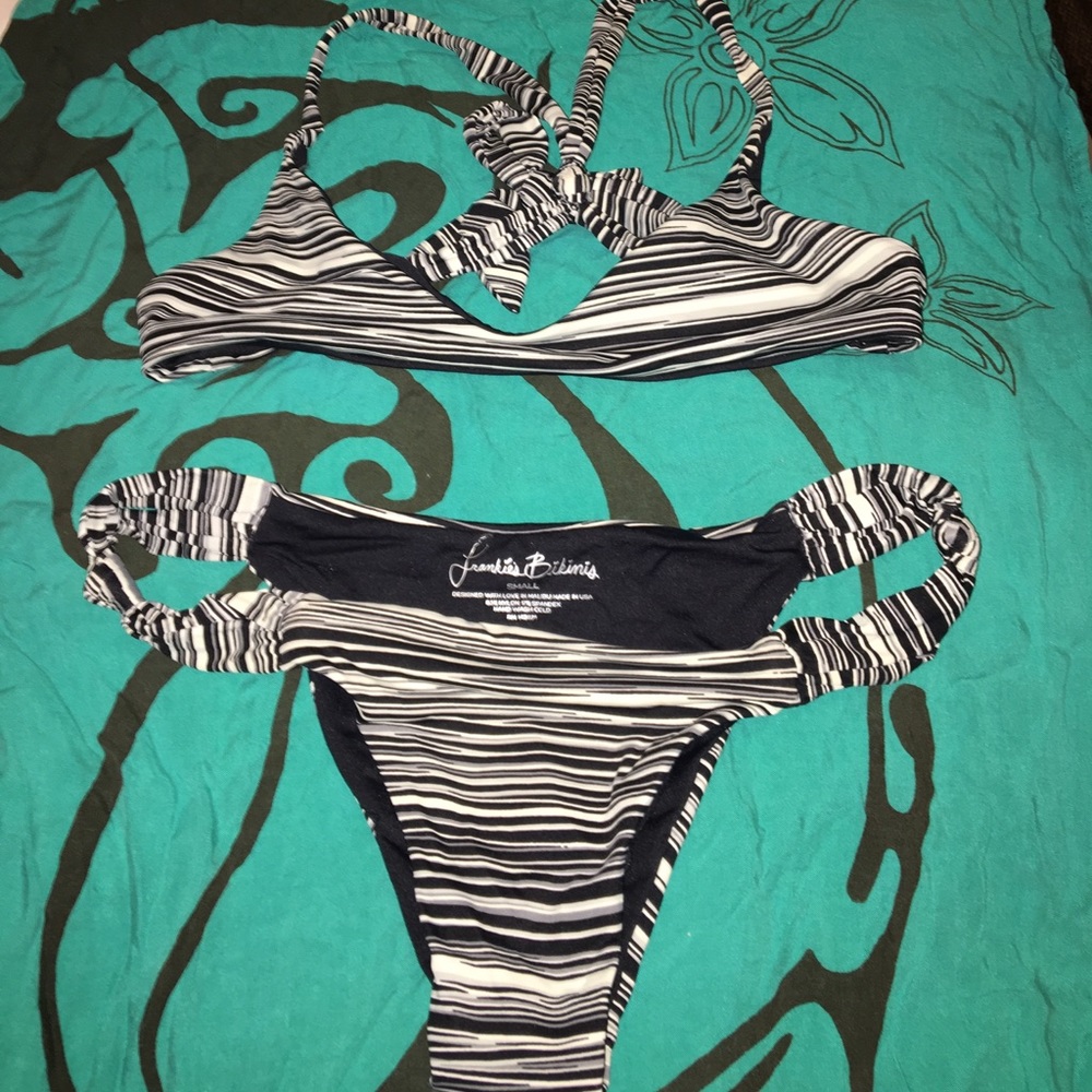 FRANKIES BIKINI Bottoms
